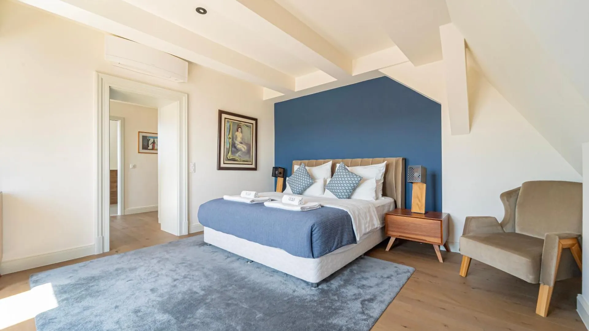 Zoya Luxury Residence Budapest Hotel